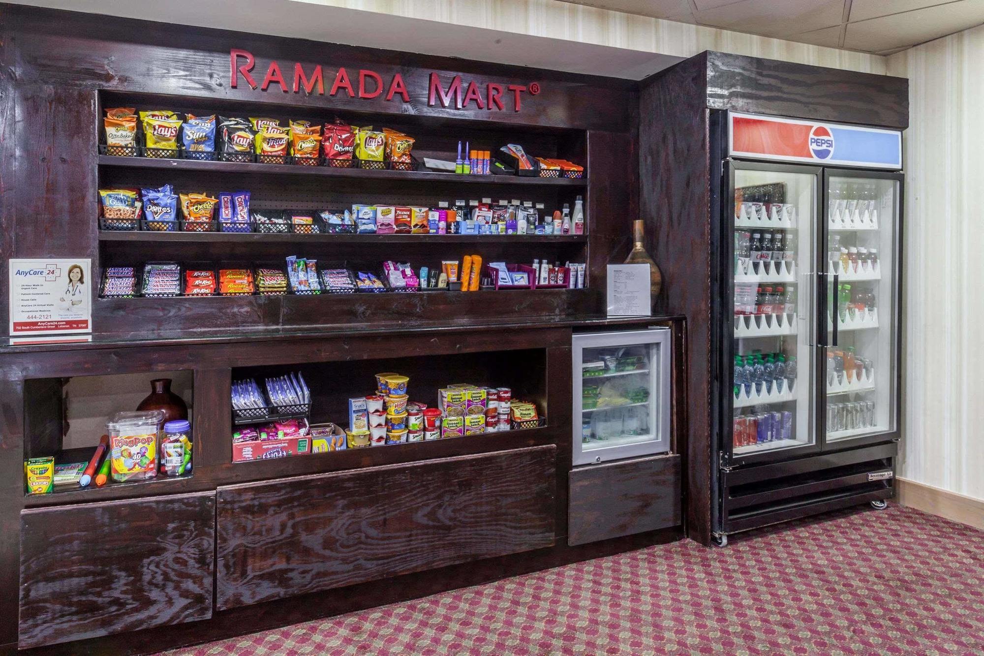 Hotel Ramada By Wyndham Lebanon Exteriér fotografie