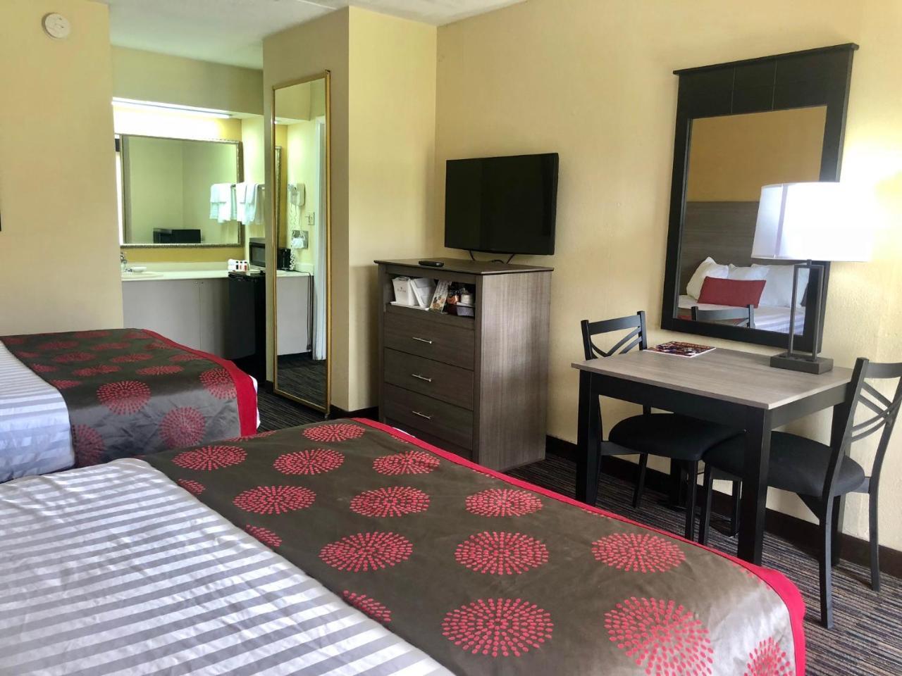 Hotel Ramada By Wyndham Lebanon Exteriér fotografie